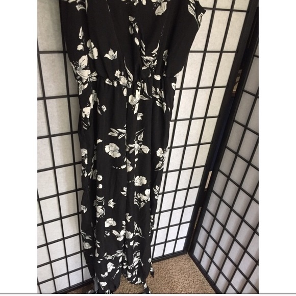 Maddie Floral Slit Jumpsuit - Picture 5 of 7